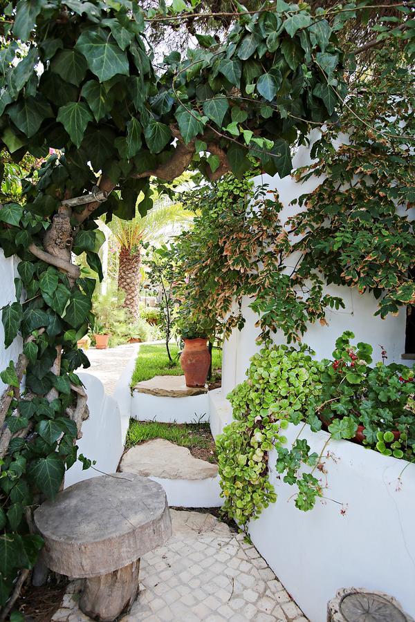Uma Casa A Beira Sol Bed & Breakfast Lagos Exterior foto